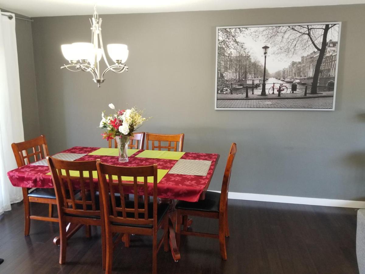 Excellent 3 Bedroom Location In Heart Of Maple Ridge Exterior foto